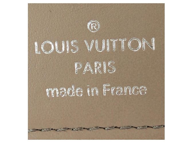 Cartera compacta Capucines Louis Vuitton Rosa - vista 5