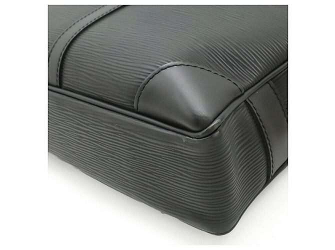 Louis Vuitton Porte Documents Voyage Nero - vista 3
