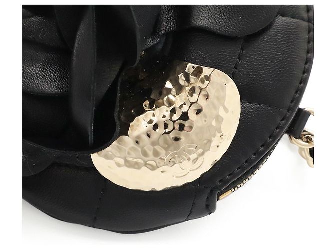 Pochette con catena Chanel Camellia Matelassé Nero - vista 6