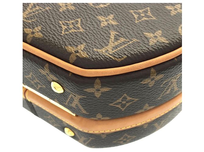 Sac à main Louis Vuitton Monogram Petite Boite Chapeau Marron - vue 3