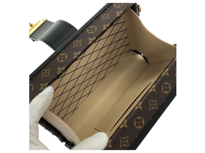 Borsa a tracolla Louis Vuitton Monogram Petite Malle M45943 Marrone - vista 7