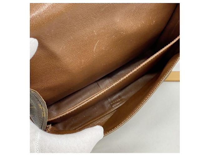 Borsa a tracolla Louis Vuitton Monogram Cartouchiere GM Marrone - vista 4