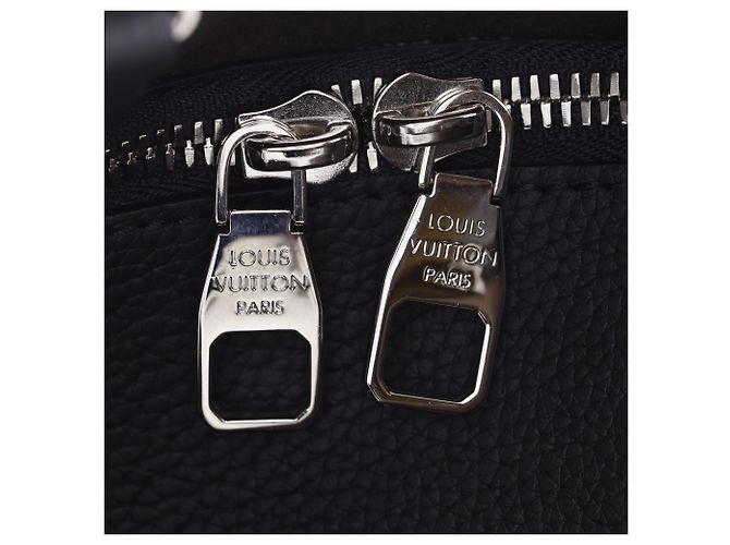 Borsa a mano Louis Vuitton Bellatote Nero - vista 12