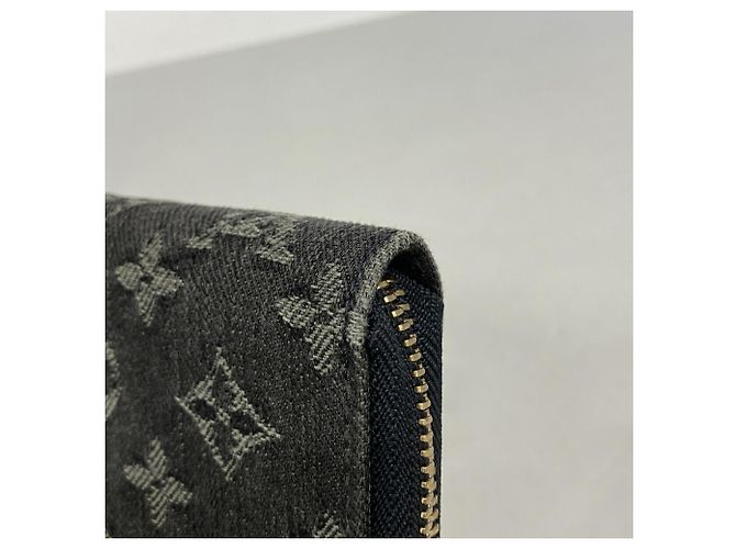 Cartera Zippy Louis Vuitton Monogram Denim Negro - vista 5