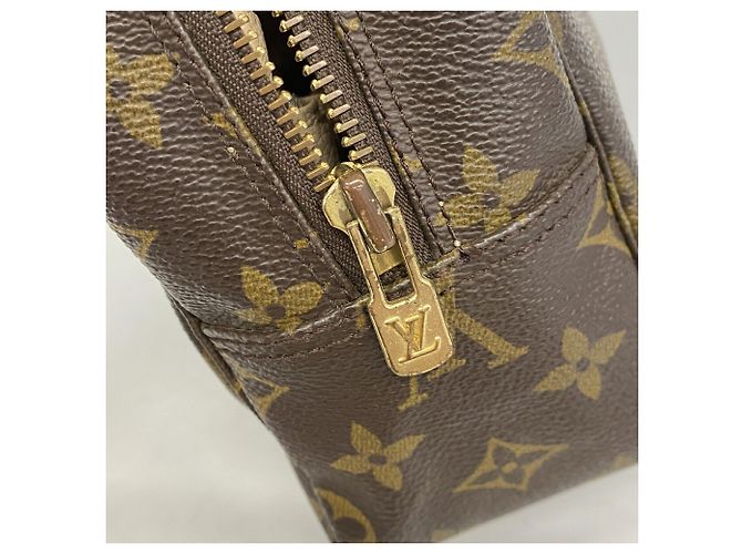 Pouch Louis Vuitton Monogram Toilette 28 Marrone - vista 7