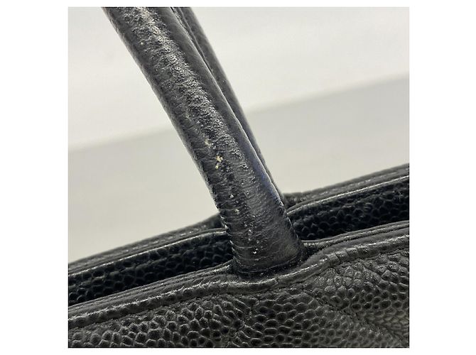 Borsa Tote Chanel in pelle di vitello grana nera Nero - vista 6