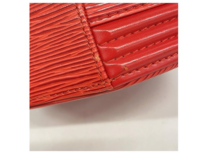 Borsa Louis Vuitton Epi Cannes Rosso - vista 7