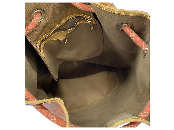 Borsa a tracolla Louis Vuitton LV Cup Saint-Tropez Rosso - vista 4