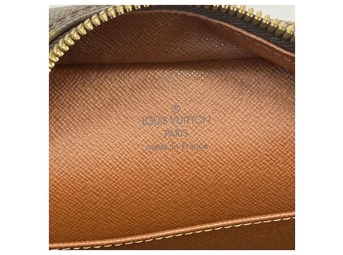 Louis Vuitton Monogram Cite MM Shoulder Bag Brown - view 5
