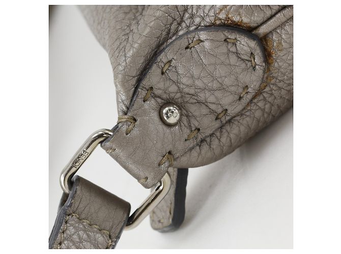 Sac à épaule Fendi Celeria Marron - vue 11