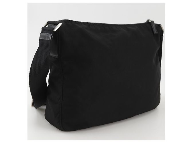 Bolsa de ombro Prada em nylon preto - vista 3