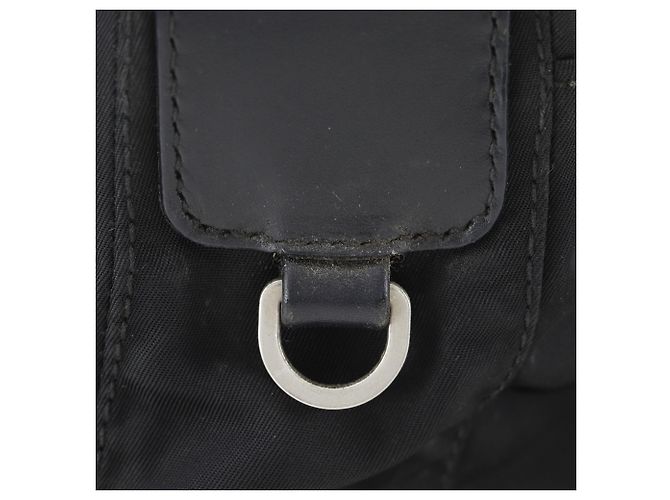Bolsa de ombro Prada em nylon preto - vista 9