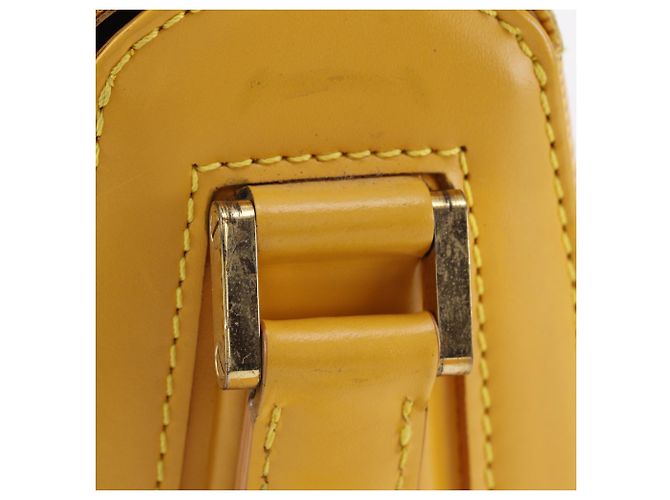Borsa a tracolla Louis Vuitton Bushi Giallo - vista 14