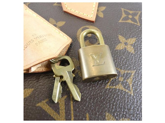 Bolsa Louis Vuitton Monogram Alma BB Marrom - vista 3
