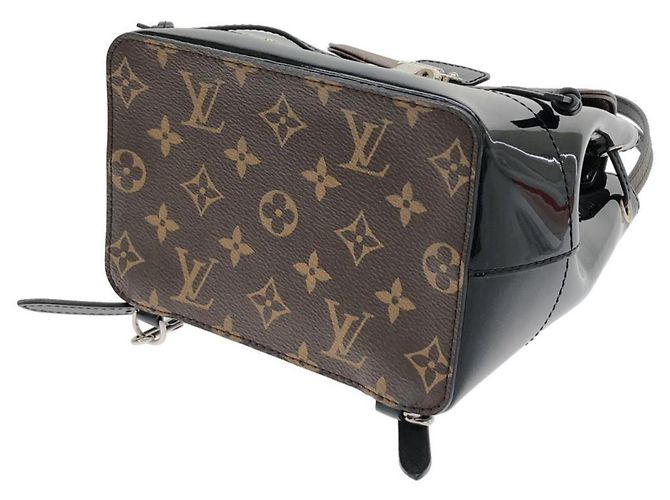 Louis Vuitton Monogram Vernis Miroir Hot Spring Backpack Black - view 3