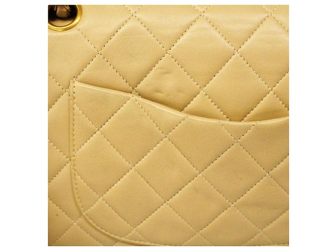 Borsa a tracolla Chanel Matelassé Beige - vista 12