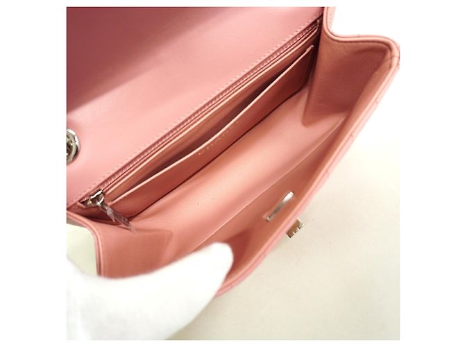 Bolso de hombro Chanel de piel rosa - vista 4