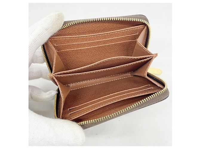 Monedero Zippy Monogram Louis Vuitton Castaño - vista 3