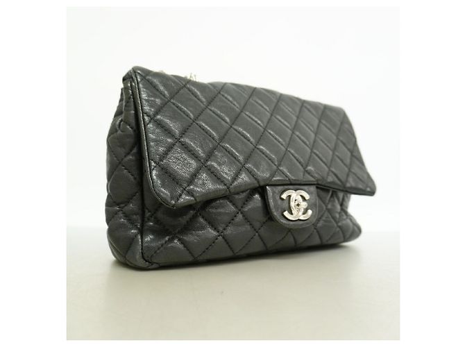 Borsa a tracolla Chanel in pelle nera Nero - vista 2