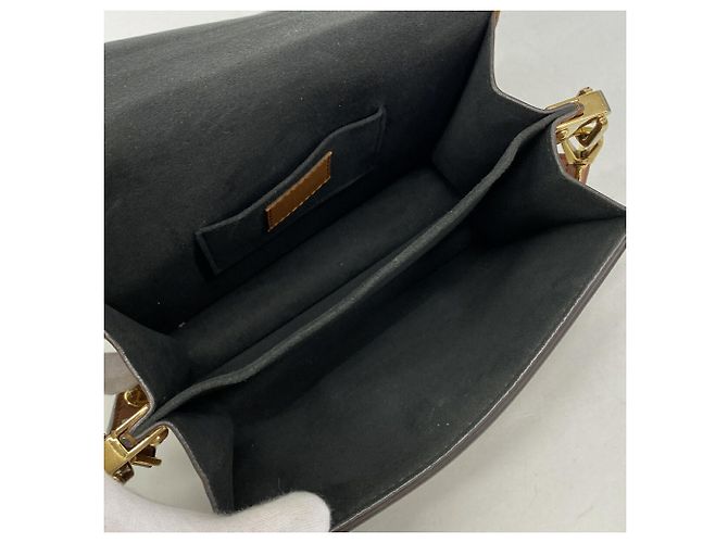 Borsa a tracolla MINI Louis Vuitton Monogram Reverse Dauphine Marrone - vista 4