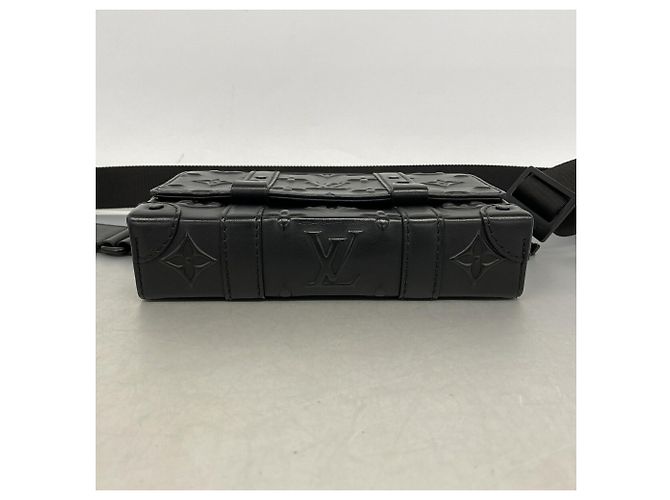 Borsa Sling Louis Vuitton Monogram Seal Trunk Nero - vista 3