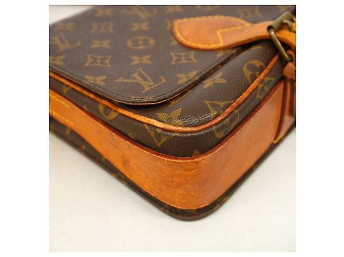 Borsa a tracolla Louis Vuitton Monogram Cartouchiere MM Marrone - vista 6