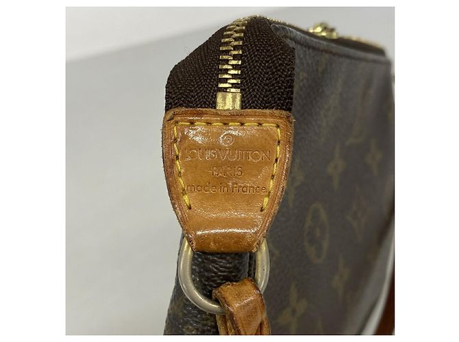 Louis Vuitton Monogram Pochette Accessoires Brown - view 5