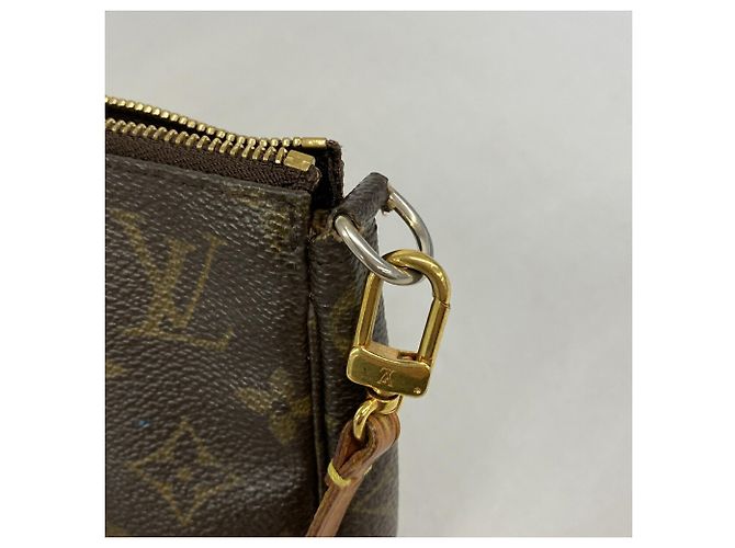Louis Vuitton Monogram Pochette Accessoires Brown - view 7