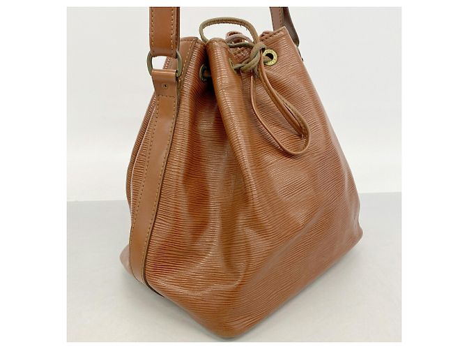Noe Borsa a tracolla Louis Vuitton Epi Petit Noé Marrone - vista 2