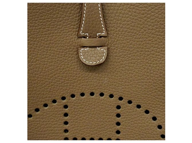 Hermès Hermes Evelyne 23 Shoulder Bag Brown - view 6