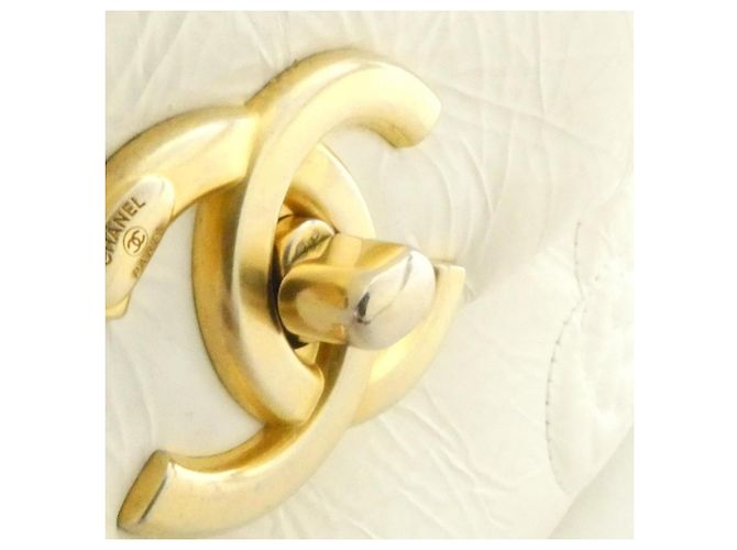 Borsa a tracolla in pelle Chanel AS2329 Bianco - vista 4