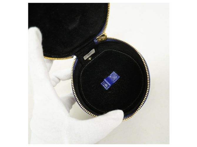 Custodia Chanel in pelle caviar blu navy - vista 4
