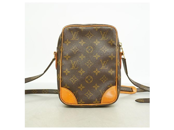 Bolsa de Ombro Louis Vuitton Monogram Danube Marrom - vista 10