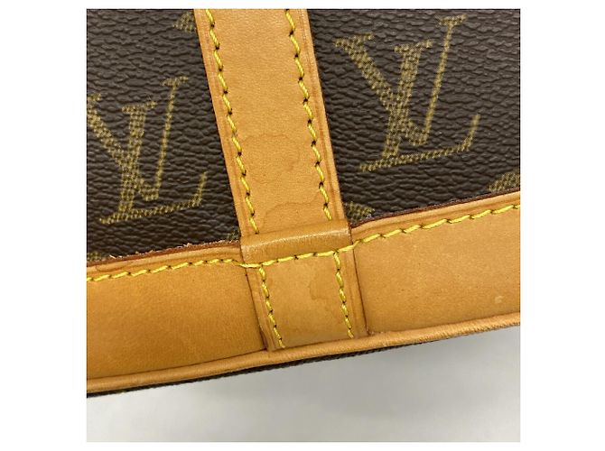 Bolsa de Ombro Louis Vuitton Monogram Amfar Three Marrom - vista 7