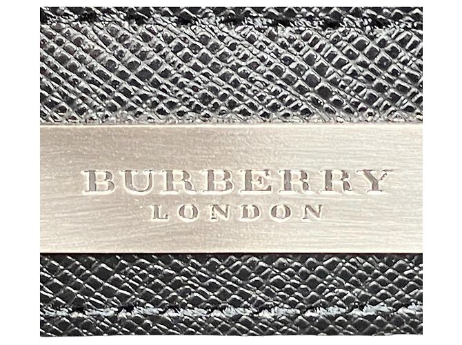 Clutch Burberry Second Bag in pelle Nero - vista 4