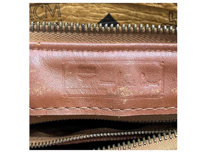 Borsa a mano Mini Boston MCM Visetos Monogram Marrone - vista 4