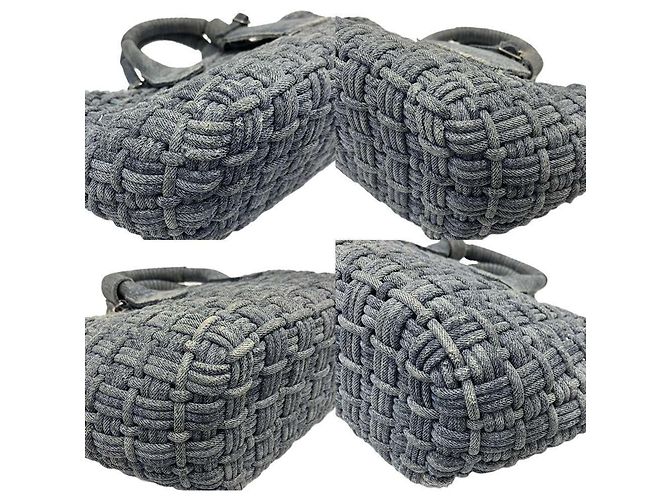Borsa a tracolla Balenciaga Bistro Tote XS in denim - vista 3