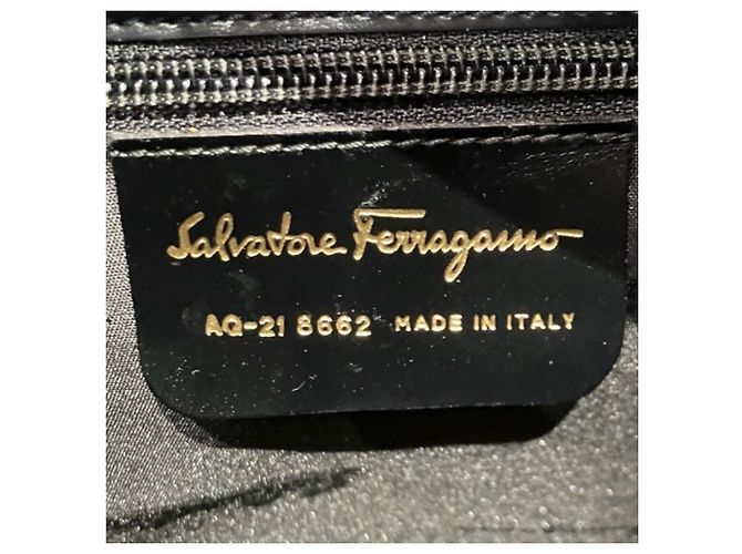 Borsa a tracolla Salvatore Ferragamo Gancini in pelle nera Nero - vista 4