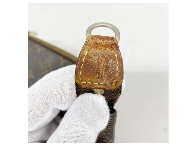 Louis Vuitton Monogram Pochette Accessoires Pouch Marrone - vista 8