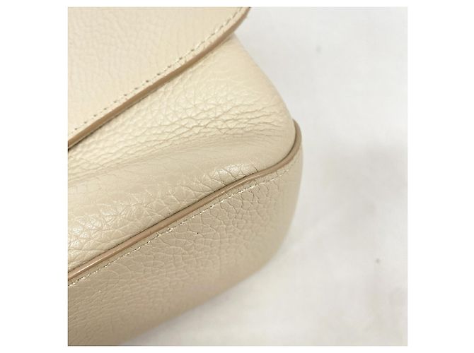 Bolso Louis Vuitton Taurillon Volta - vista 6