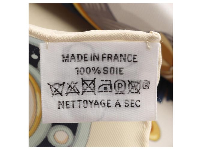Silk In Hermès Hermes Carre 90 HARNAIS DE COEUR Schal Mehrfarben Roh Marineblau - Ansicht 3