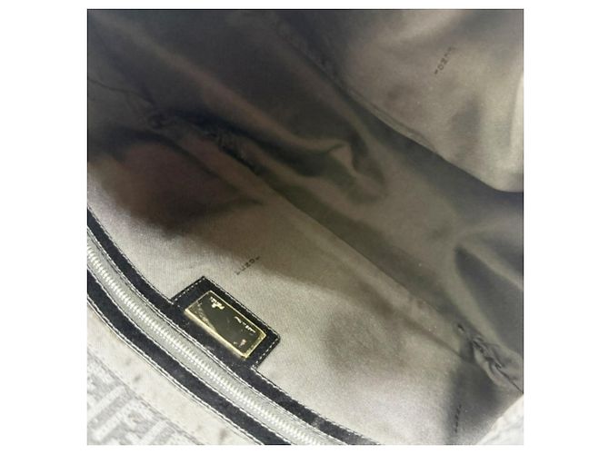 Borsa a secchiello Fendi Zucchino Mamma Nero - vista 15