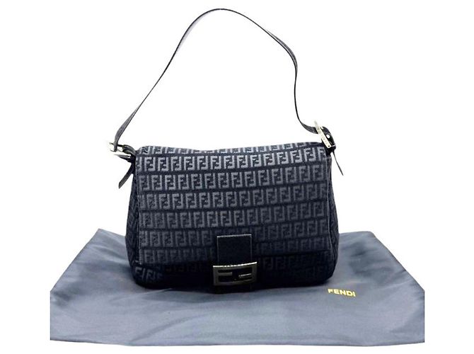 Borsa a secchiello Fendi Zucchino Mamma Nero - vista 18