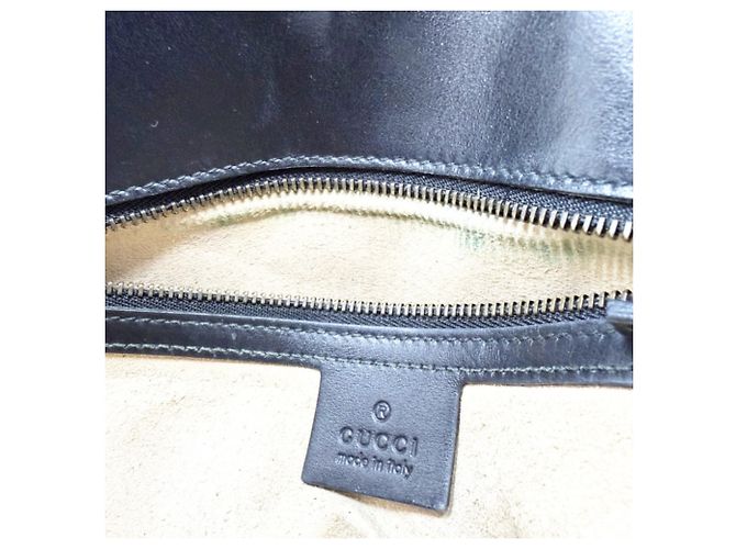 Borsa a tracolla in pelle nera GUCCI GG Marmont Nero - vista 19