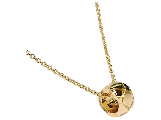 Colar Chanel Coco Crush Dourado - vista 3
