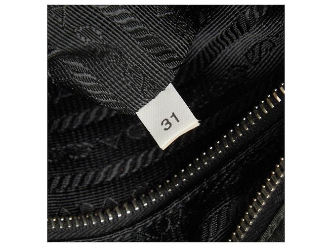 Sac Tote Prada avec plaque logo triangle Noir - vue 10