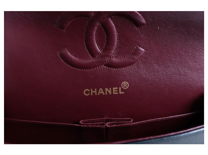 Chanel Timeless - Classic Double Flap Quilted Lambskin Medium - view 7