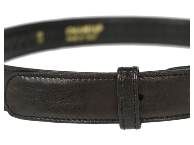 Cintura Chanel CC Turnlock in pelle sottile Nero - vista 5