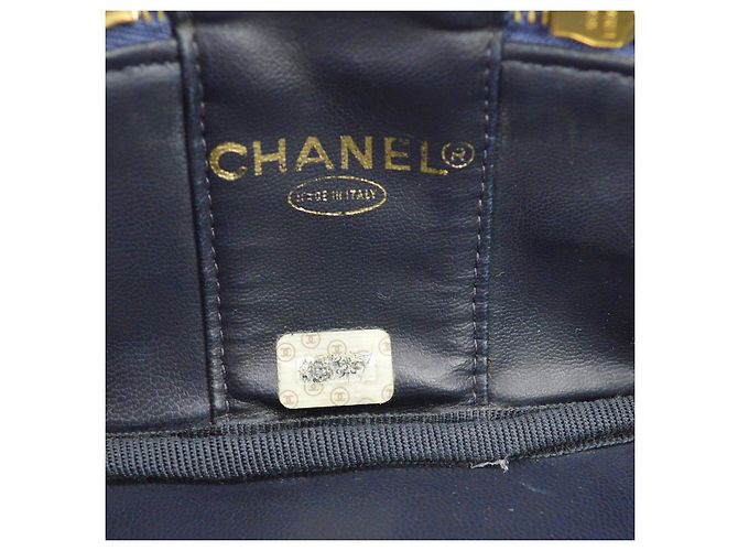 Vanity Neceser Chanel de denim acolchado Azul - vista 4