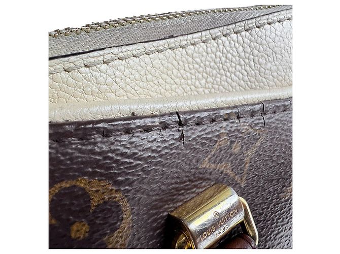 Borsa Louis Vuitton Monogram Pallas BB Marrone Beige Monogramma - vista 13